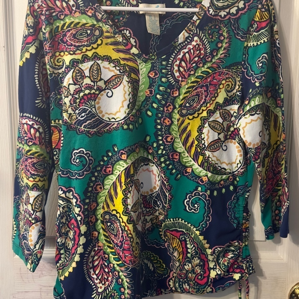 Caribbean Joe Size Large Green Paisley Women's Top, 3/4 sleeve, draw string side
